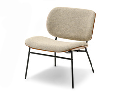 Boucle-lænestol beige/valnød med sorte ben BLAKE