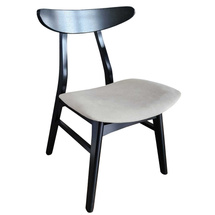 Sort spisestuestol træ VOLVERA