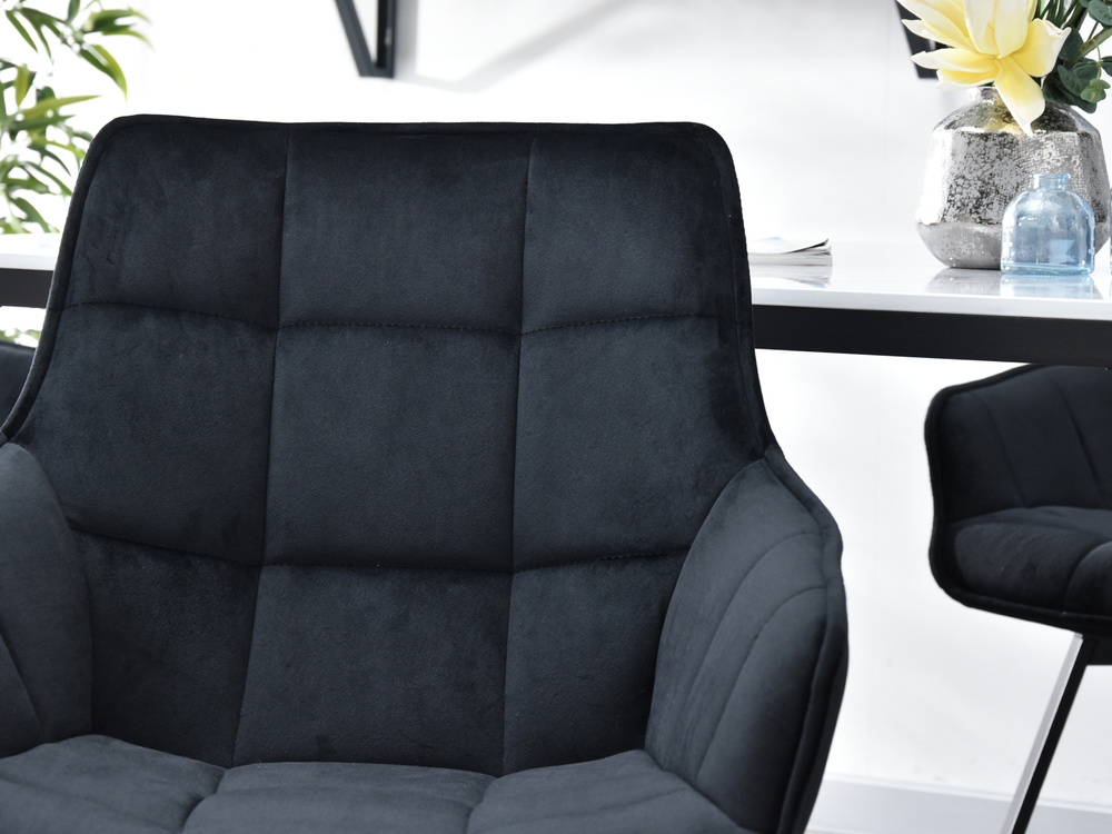 Velourstol, sort sæde, sorte ben ARUBA