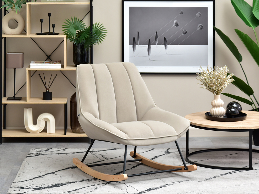 Beige velourlænestol med sorte ben BERTA