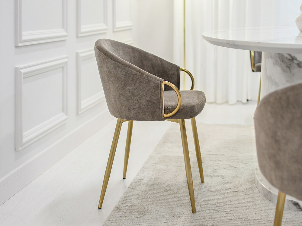 CLARA designerstol med ben i sandguld