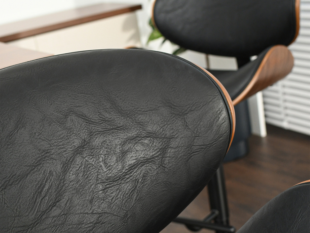 Hocker i valnød med sorte ben HOCKER i valnød