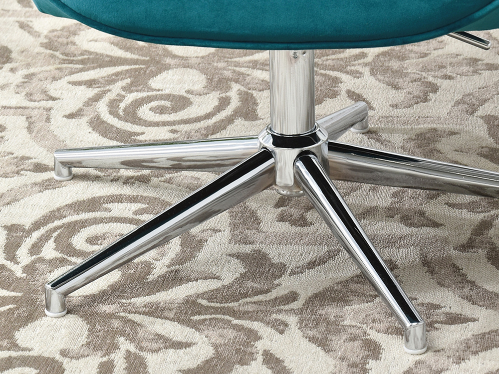 Lænestol i turkis velour med TRINI-ben i krom