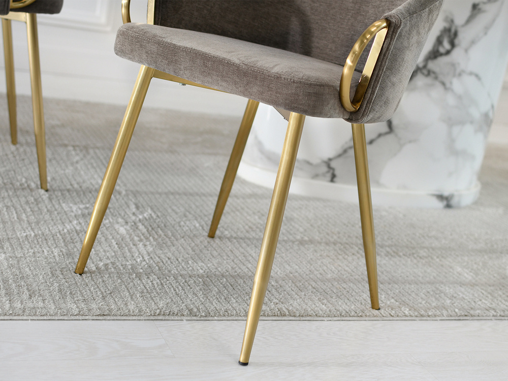 CLARA designerstol med ben i sandguld