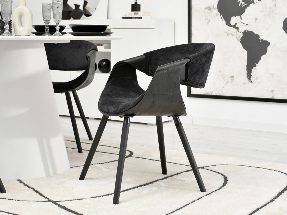 Designerstol sorte træben/sort BENT