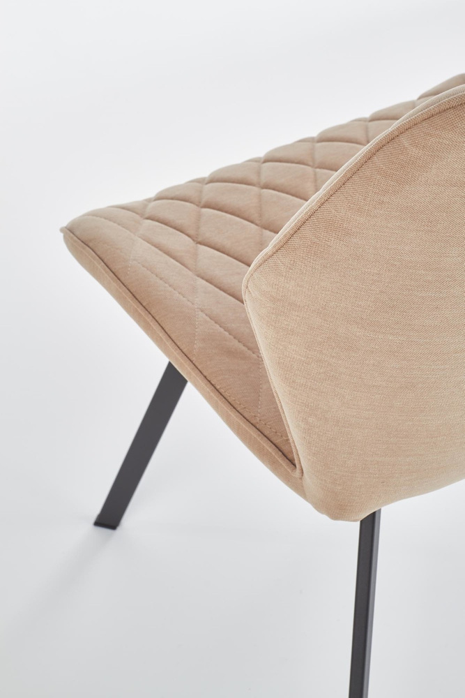 Komfortabel stol til stue beige/ sort K360