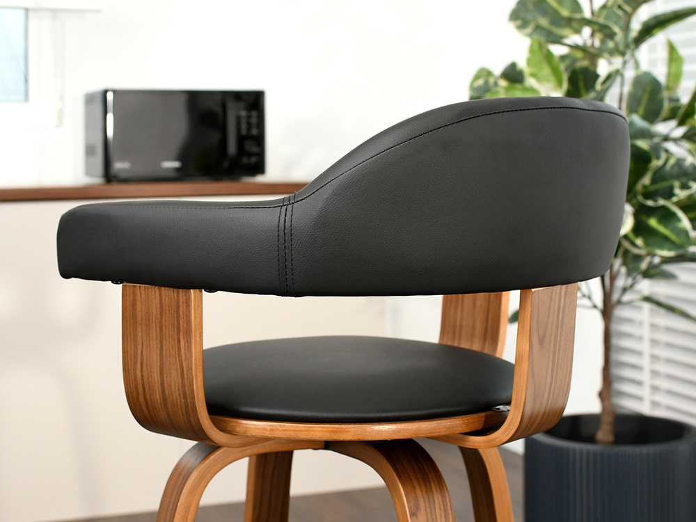 Hocker i valnød, sorte ben, sæde i valnød ROTTO