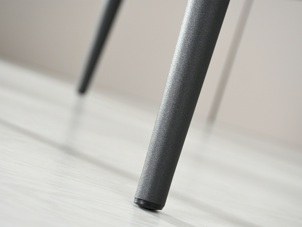 Hocker sort økologisk læder sort ben MIGEL