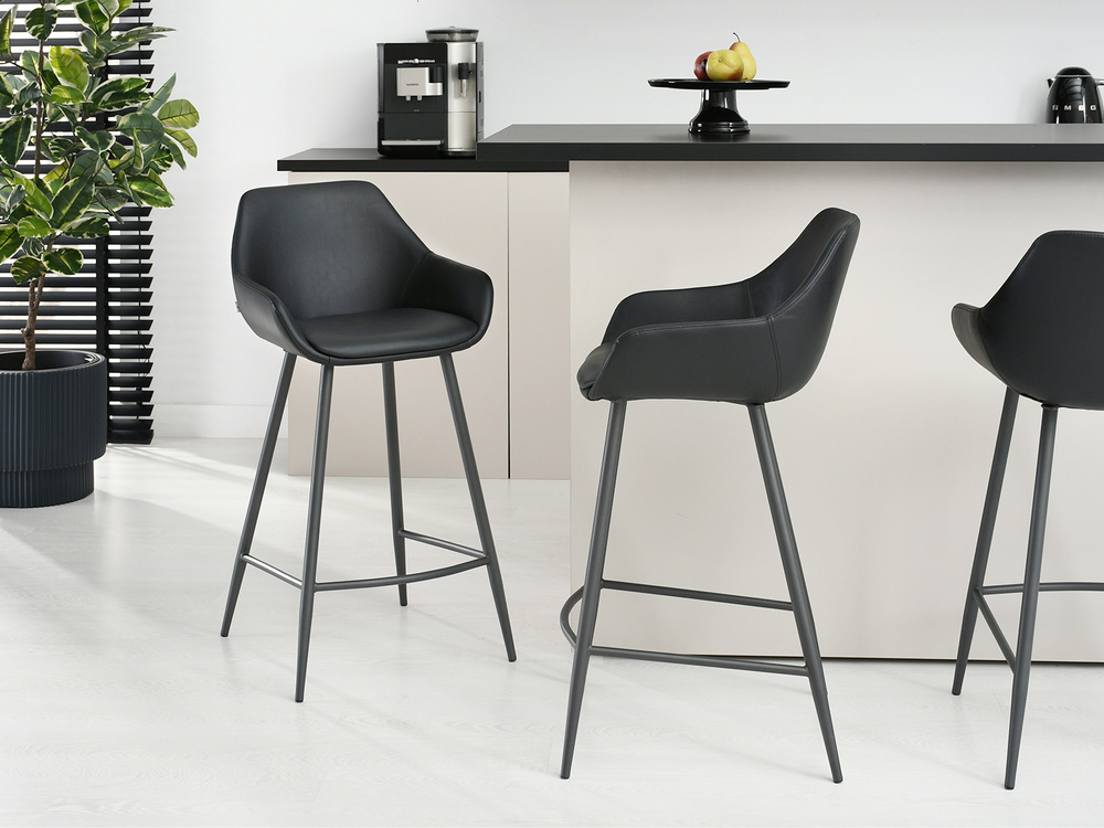 Hocker sort økologisk læder sort ben MIGEL