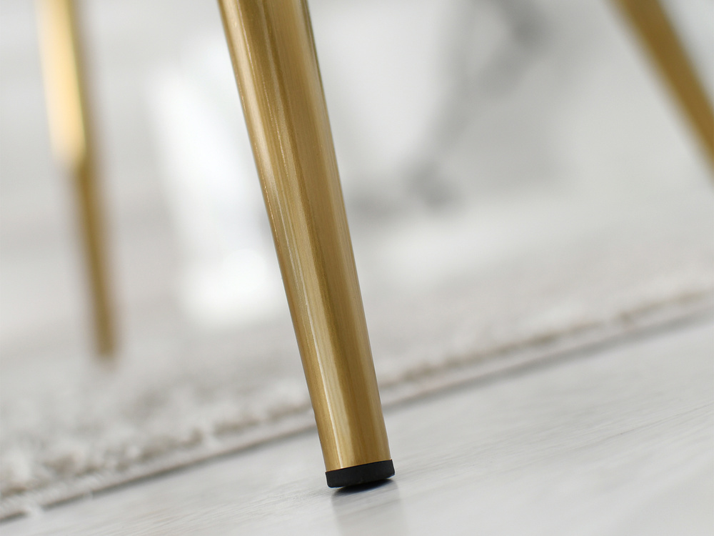 CLARA designerstol med ben i sandguld